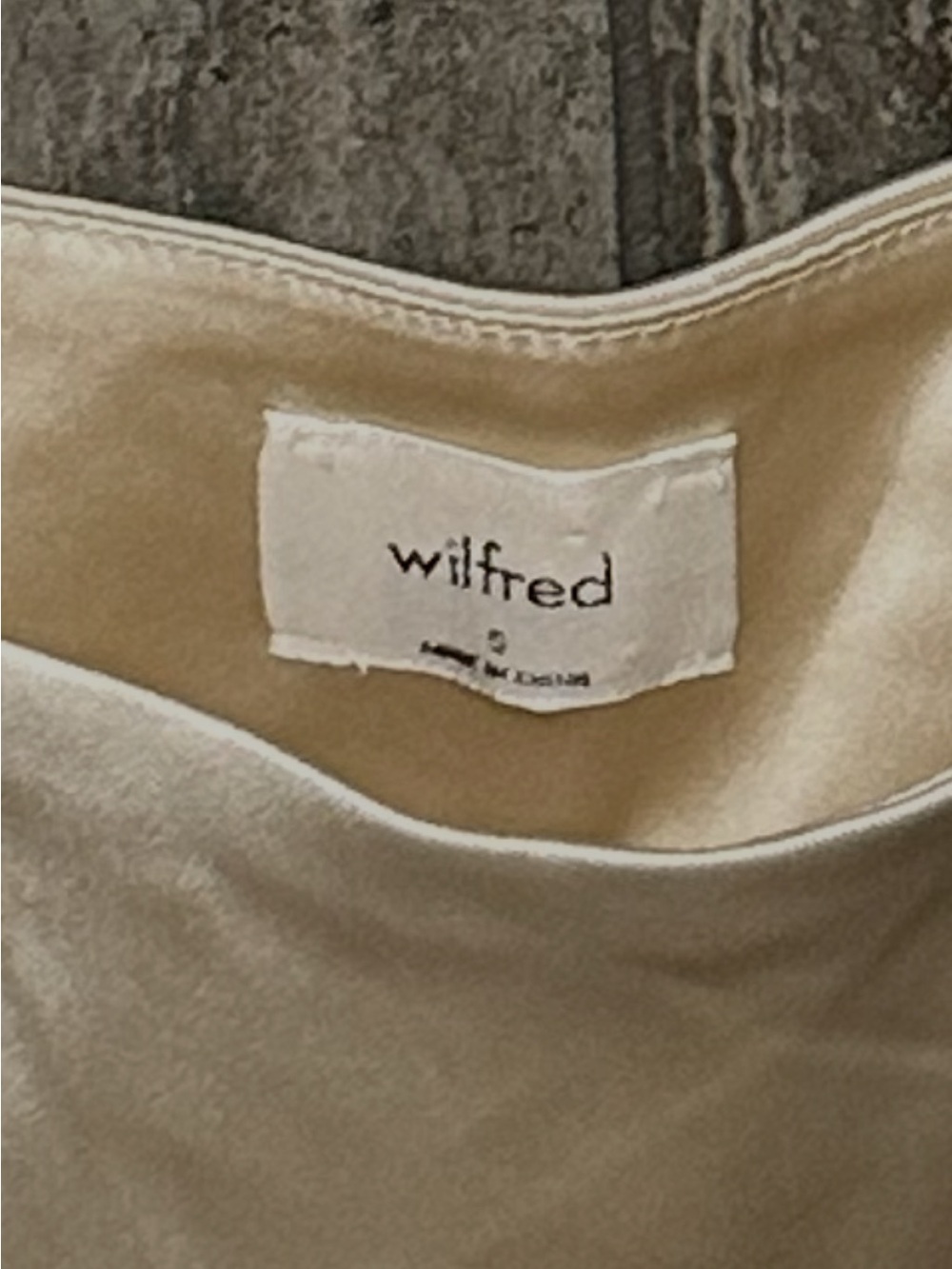 Wilfred Aritzia Champagne Satin Corset Crop Top - Picture 7 of 7